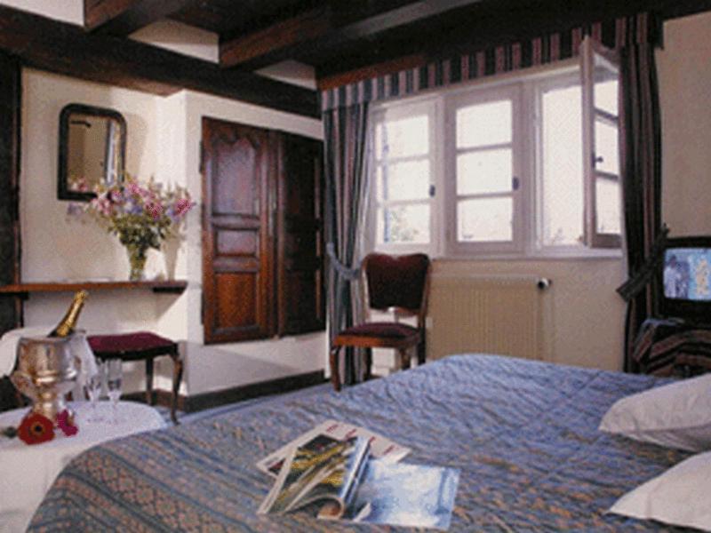 Auberge Et Hostellerie Paysanne Lutter Exterior photo